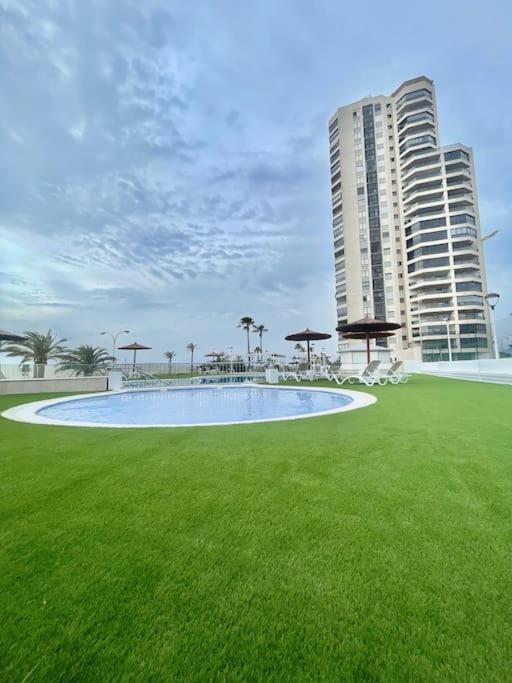 Espacio2,1A Linea,Jacuzzi,Piscina كولرا المظهر الخارجي الصورة