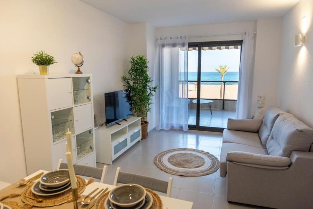 Espacio2,1A Linea,Jacuzzi,Piscina كولرا المظهر الخارجي الصورة