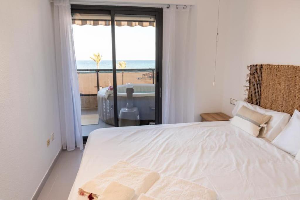 Espacio2,1A Linea,Jacuzzi,Piscina كولرا المظهر الخارجي الصورة