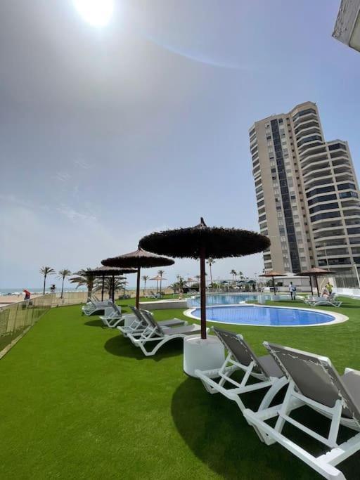 Espacio2,1A Linea,Jacuzzi,Piscina كولرا المظهر الخارجي الصورة
